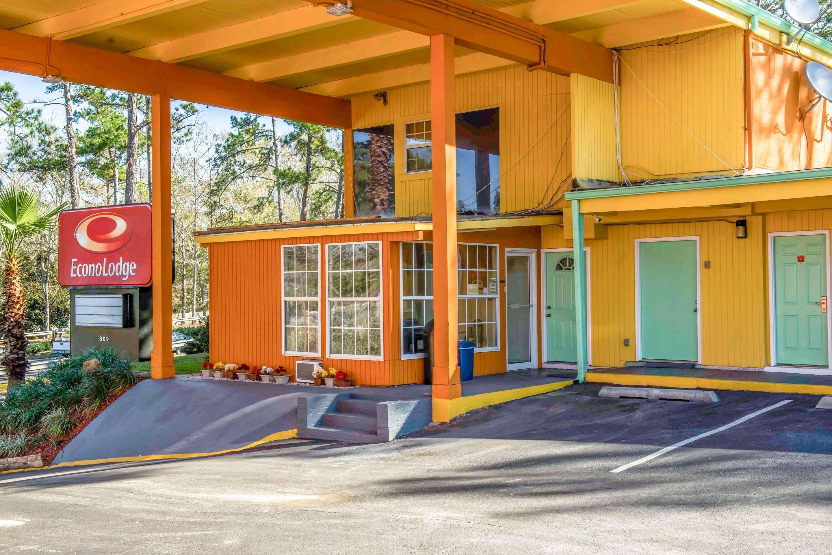 Econo Lodge Tallahassee Near Capital -University Экстерьер фото